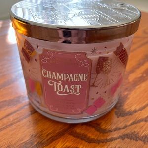 Bath and Body Works Scented Candle